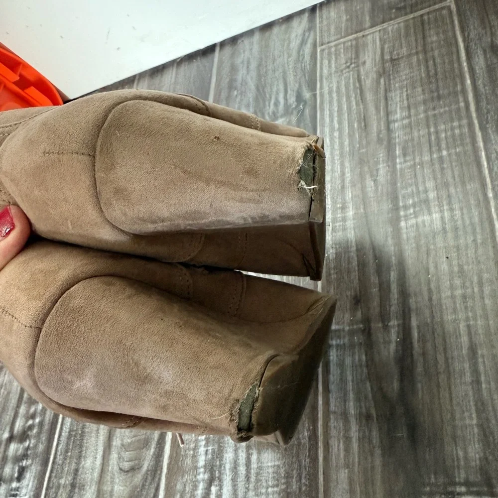 Universal Thread Tan Vegan Suede Ankle Wedge Boots - Picture 8 of 8